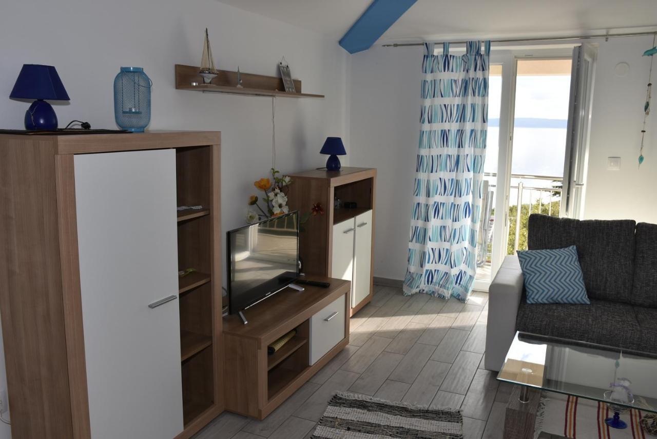 Apartmani Mira 克罗诺维察 外观 照片